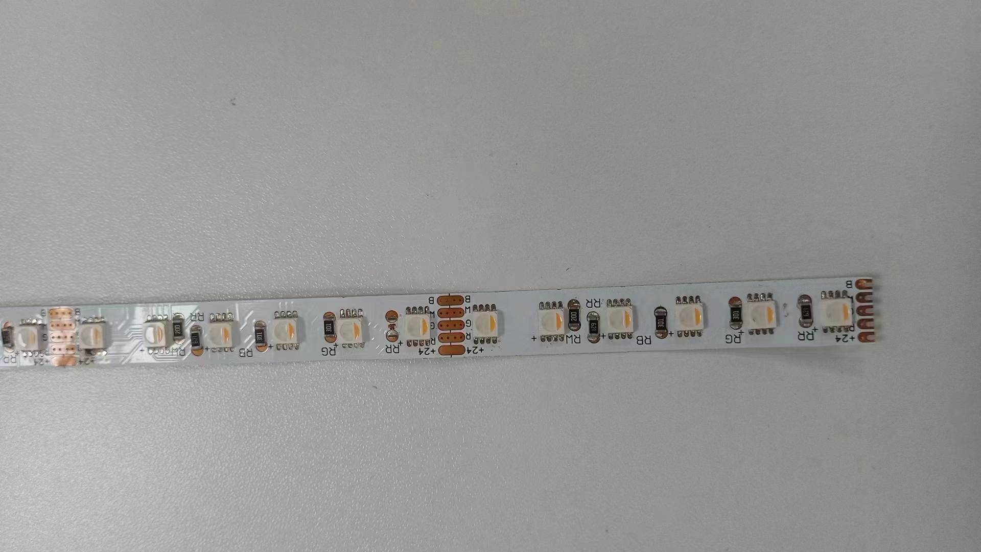 4040rgbw led strip.jpg