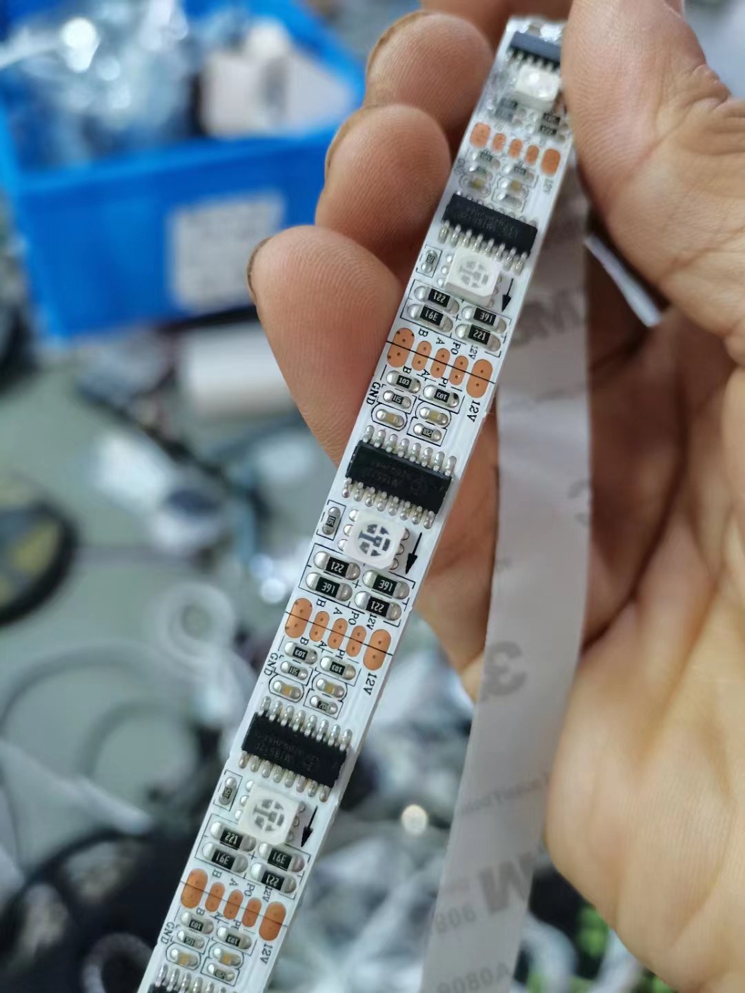 12vpixelledstripdmx512.jpg